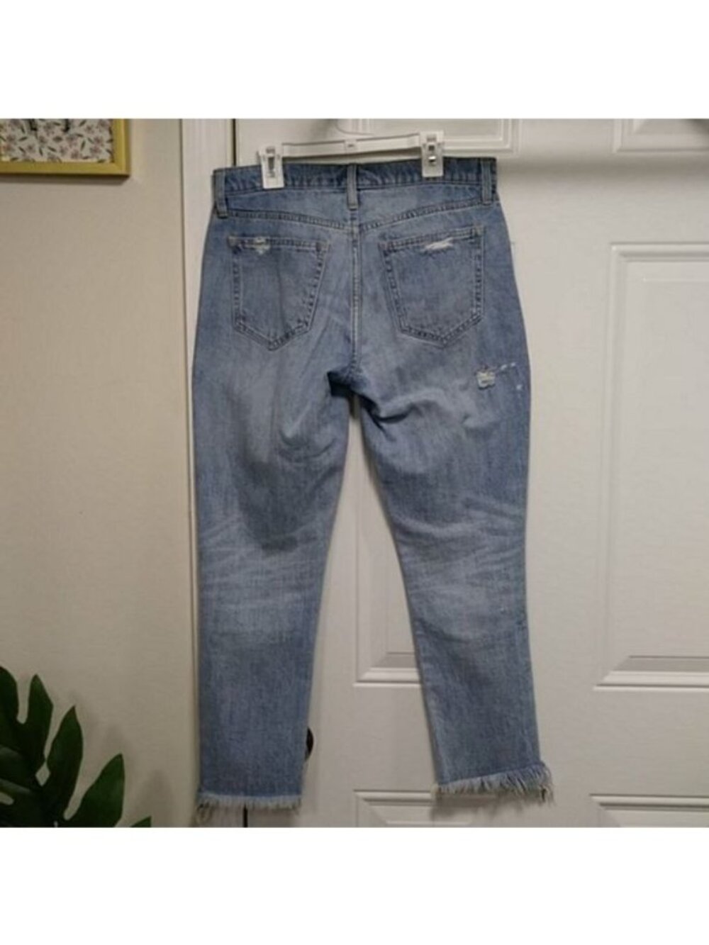 Gap Denim Best Girlfriend Distressed Jeans Size 26 Light Blue - Picture 3 of 13